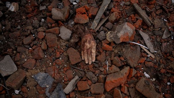 युद्ध में कितने सैनिक मारे गये?