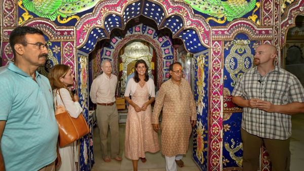 विदेशी सहायता पर 46 अरब खर्च विदेशी सहायता पर 46 अरब खर्च