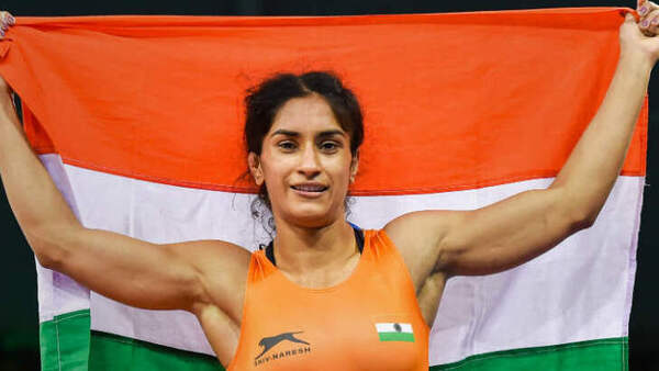 जांच कमेटी से हटाने की मांग 