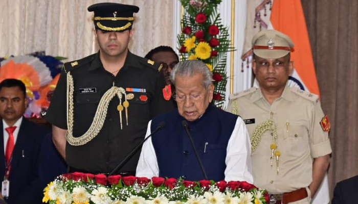 पिता थे आज़ादी के नायक पिता थे आज़ादी के नायक