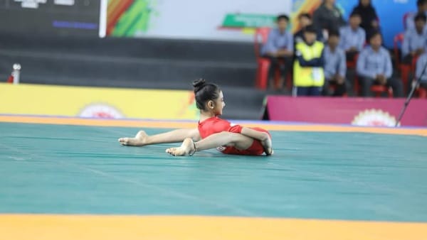 अलग-अलग जिलों में जारी गेम्स अलग-अलग जिलों में जारी गेम्स