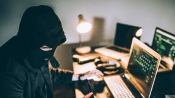 एसपी साइबर सेल वैभव श्रीवास्तव ने दी जानकारी एसपी साइबर सेल वैभव श्रीवास्तव ने दी जानकारी