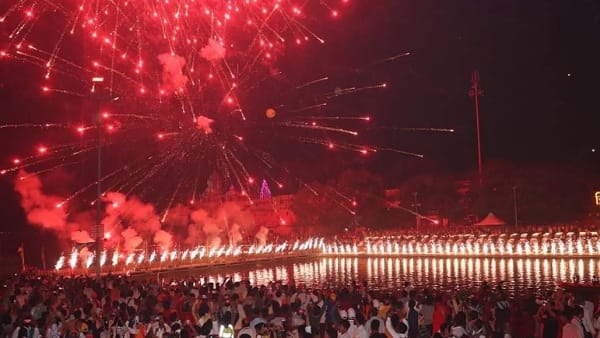 18 लाख दीप जलाए जाएंगे 