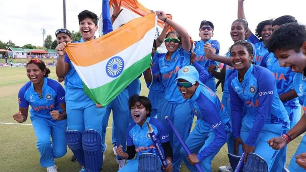 भारत के खाते में ICC ट्रॉफी लाने में सौम्या का अहम योगदान भारत के खाते में ICC ट्रॉफी लाने में सौम्या का अहम योगदान
