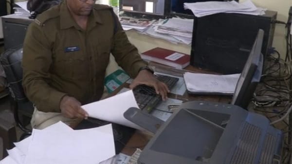 जिम्मेदारों पर होगी कार्रवाई