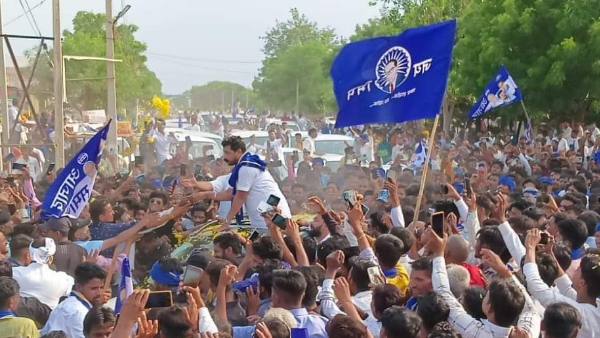 बीती रात से ही जुटने लगे थे कार्यकर्ता