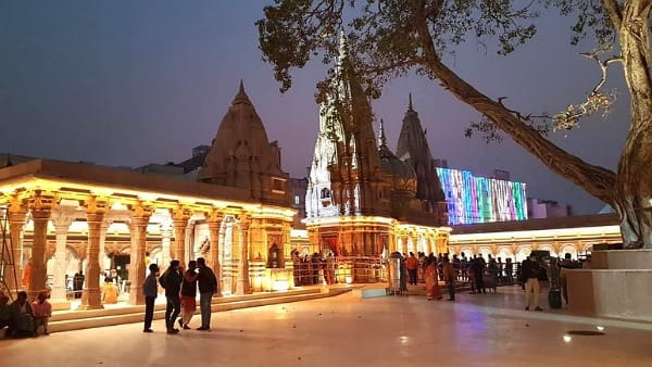 घर बैठे ऑनलाइन मंगा सकते हैं प्रसाद घर बैठे ऑनलाइन मंगा सकते हैं प्रसाद