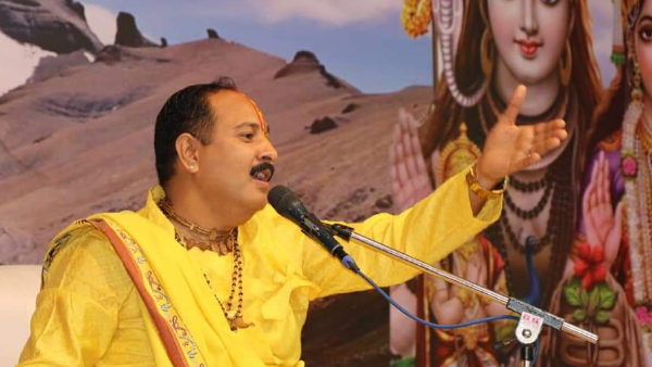 अनुमान से ज्यादा लोग आ गए: पंडित प्रदीप मिश्रा