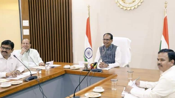 CM शिवराज ने कमलनाथ से पूछा सवाल CM शिवराज ने कमलनाथ से पूछा सवाल
