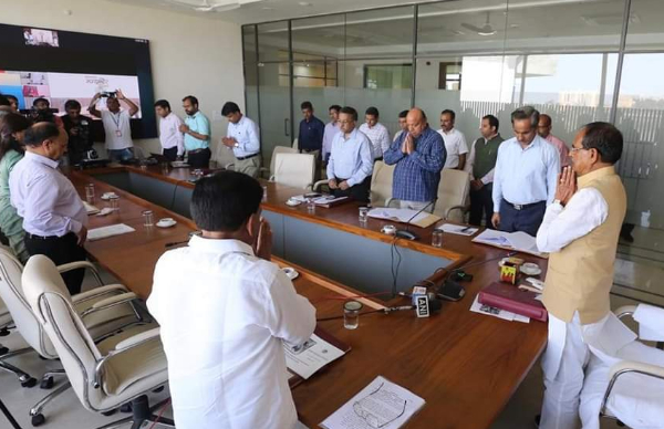 तलाकशुदा महिला को भी मिलेंगे एक हजार रुपए तलाकशुदा महिला को भी मिलेंगे एक हजार रुपए