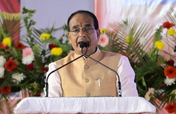 Shivraj said historic decision was taken in cabinet Chief Minister Ladli Bahna Yojana got approval Shivraj said historic decision was taken in cabinet Chief Minister Ladli Bahna Yojana got approval