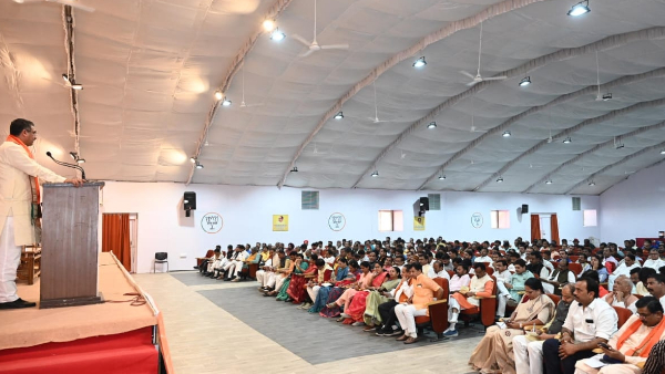 हर युद्ध में गेमचेंजर होती है टेक्नोलॉजी, उसे अपनाएं: मुरलीधर राव
