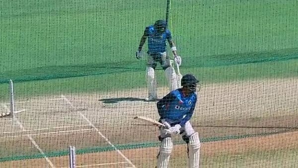 इसलिए इंदौर में हो रहा मैच