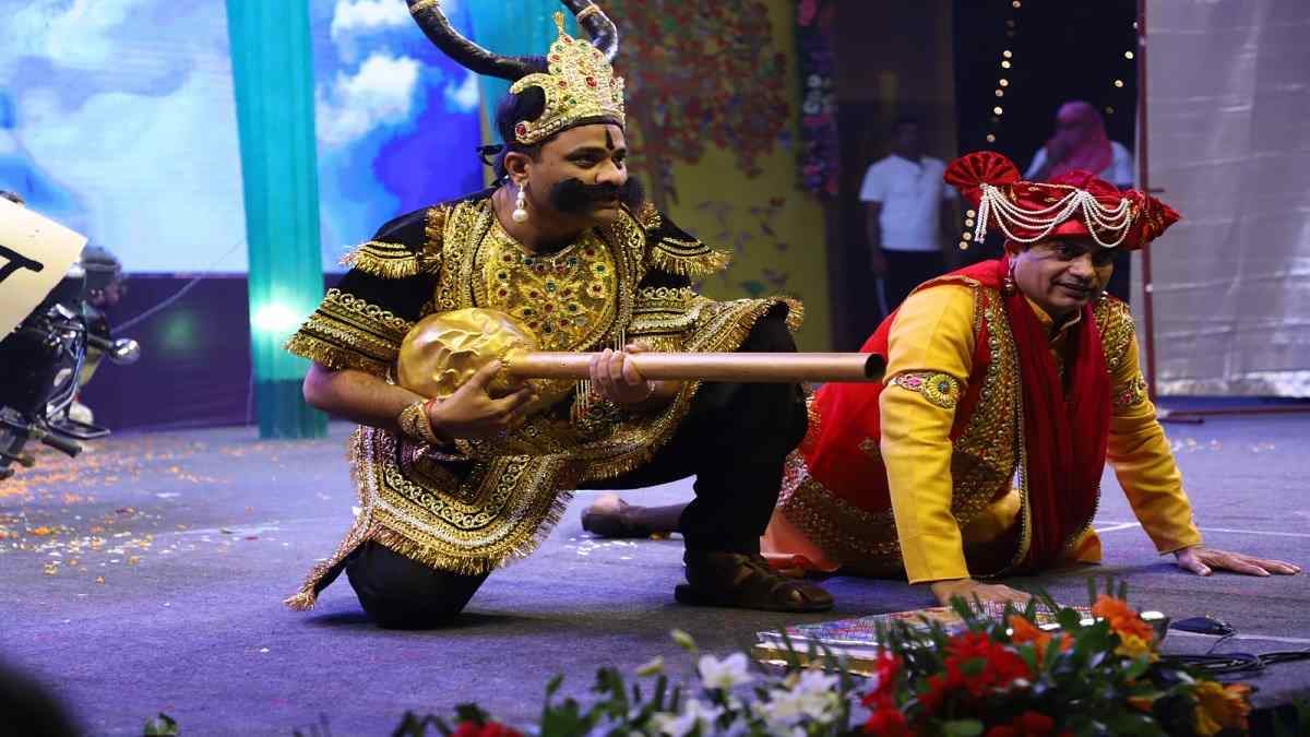 पुलिस कप्तान बन गए यमराज