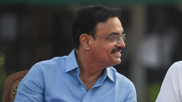 यह टेस्ट क्रिकेट का मजाक है