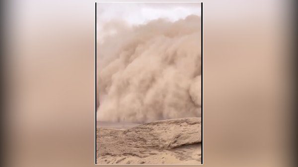 चीन से पहले इराक में भी आया तूफान