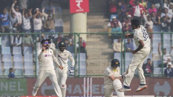 197 रन पर सिमटी ऑस्ट्रेलियाई पारी