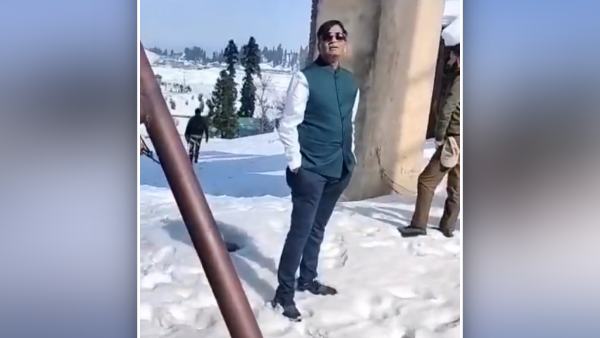 श्रीनगर में निशात पुलिस ने किरण को गिरफ्तार किया श्रीनगर में निशात पुलिस ने किरण को गिरफ्तार किया