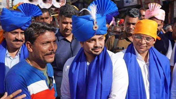 who is the bride of Mayawatis nephew Akash, Dr. Pragya Siddhartha