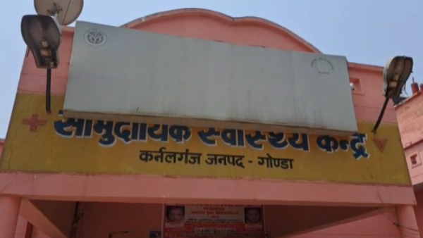 Gonda Advocate returning from marriage by WagonR rammed into truck 3 died on the spot 