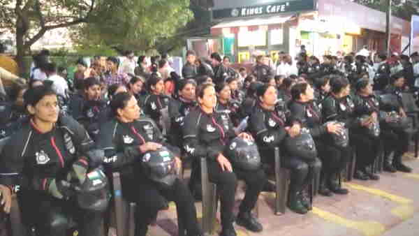 Agra CRPF women commandos took out 1875 Km bike rally under Azadi ka Amrit Mahotsav