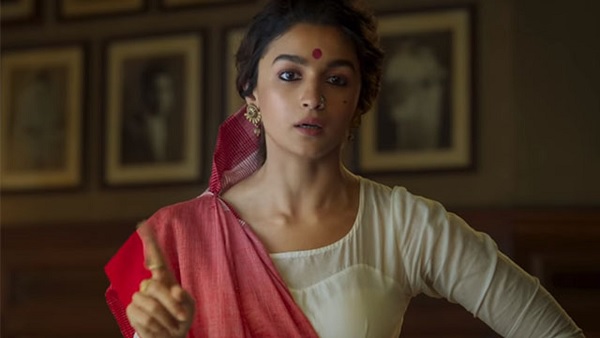 आलिया भट्ट की फिल्मों की फीस