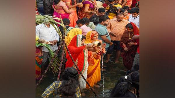 Chhath में दूसरे दिन खरना पूजा Chhath में दूसरे दिन खरना पूजा