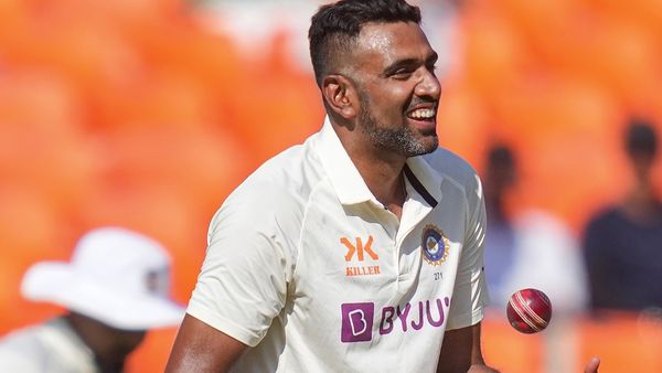 रविचंद्रन अश्विन नम्बर वन गेंदबाज