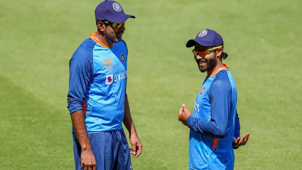 अश्विन ने हासिल की बादशाहत अश्विन ने हासिल की बादशाहत