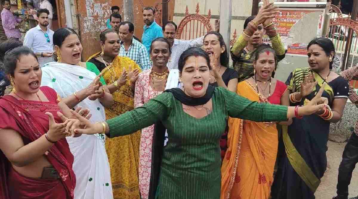 Sagar Sagar असली-नकली किन्नर विवाद: किन्नर के भेष में वसूली कर रहे लड़के