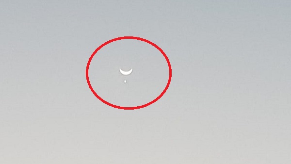 चांद-तारे की अनोखी जुगलबंदी, दुनियाभर में भी दिखा नजारा चांद-तारे की अनोखी जुगलबंदी, दुनियाभर में भी दिखा नजारा