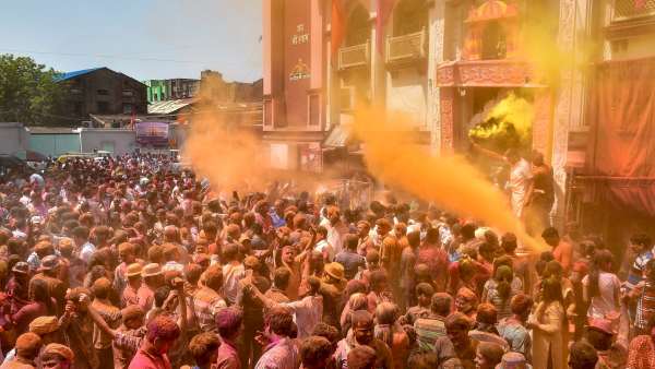 छुट्टियों में फुरसत से घूमें भारत