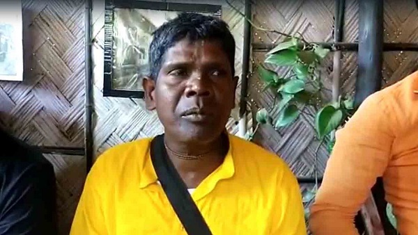 भुबन बाद्यकर ने दर्ज करवाया केस