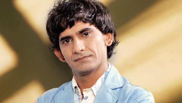 कपड़ा मशीन में कुचल गया था हाथ