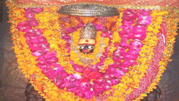 Chaitra Navratri Special Maa Vindhyavasini Temple Ashtabhuja Kalikhoh Know the mythology 