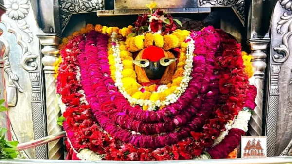 Chaitra Navratri Special Maa Vindhyavasini Temple Ashtabhuja Kalikhoh Know the mythology 