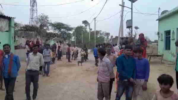 Mathura When the mother came in the middle to save the son miscreants killed her 