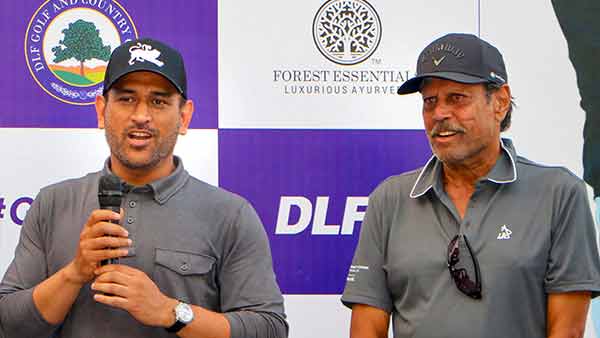 dhoni and kapil