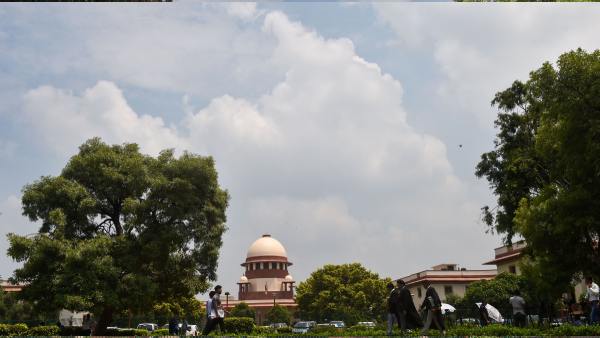 supreme-court-judge-became-unhappy-with-another-bench-only-cji-can-assign-case