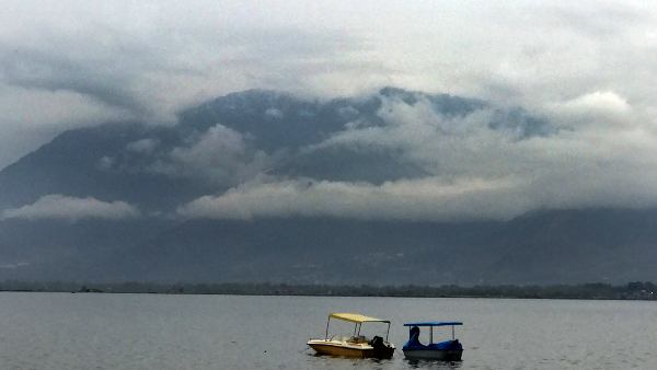 world-class-mall-of-srinagar-which-is-being-built-in-kashmir-after-the-removal-of-article-370