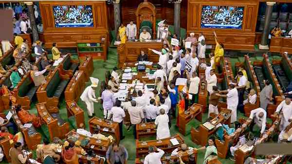 what-is-the-guillotine-why-is-it-used-in-parliament-know-everything what-is-the-guillotine-why-is-it-used-in-parliament-know-everything