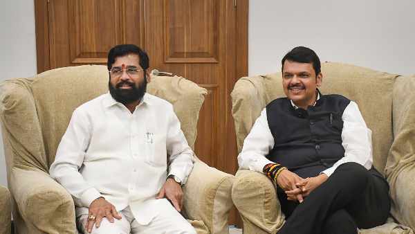 eknash-shinde-camp-got-a-big-chance-uddhav-s-shiv-sena-ubt-stuck-before-bmc-elections-on-cag-rep eknash-shinde-camp-got-a-big-chance-uddhav-s-shiv-sena-ubt-stuck-before-bmc-elections-on-cag-rep