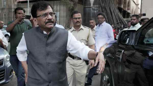 after-rahul-gandhi-sanjay-raut-may-also-be-disqualified-can-be-out-from-rajya-sabha