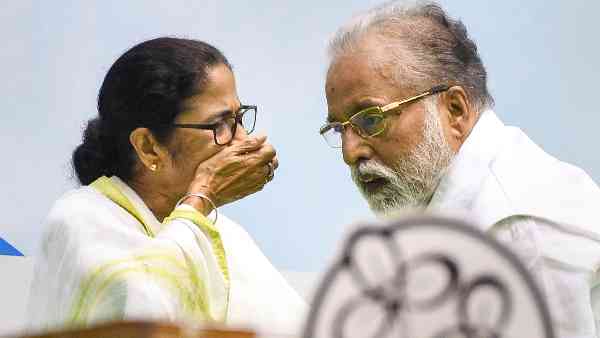 congress-left-again-beat-mamata-banerjee-in-bengal-tmc-wiped-out-in-haldia-dock-election