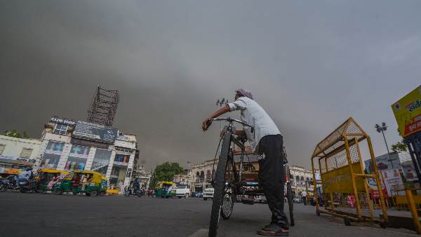 ओलावृष्टि की भी आशंका