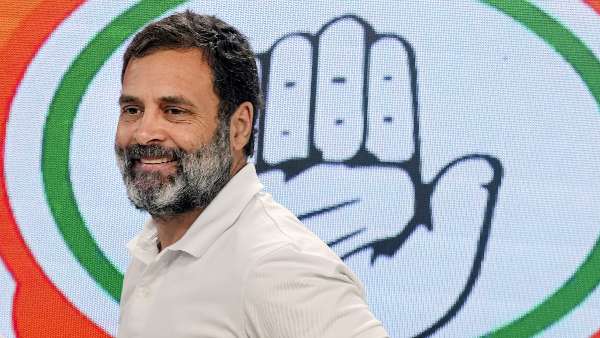 बीजेपी सरकार के निशाने पर हैं राहुल गांधी