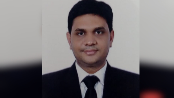 बड़ी बहन के नक्‍शे-कदम पर चले भाई-बहन
