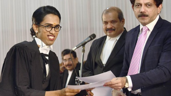 'पहला बनना हमेशा कठिन होता है...' 