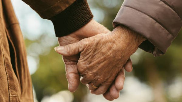 Humans alive now could reach 140 Humans alive now could reach 140