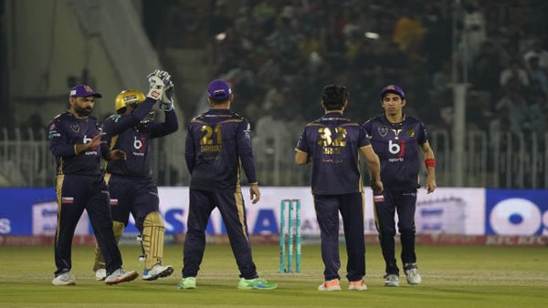 क्वेटा के बल्लेबाजों ने भी दिखाया दम